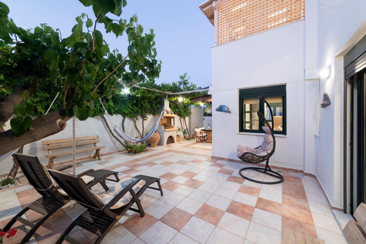Paradisos Luxury Villas Next To Beach Koutsourás Kültér fotó